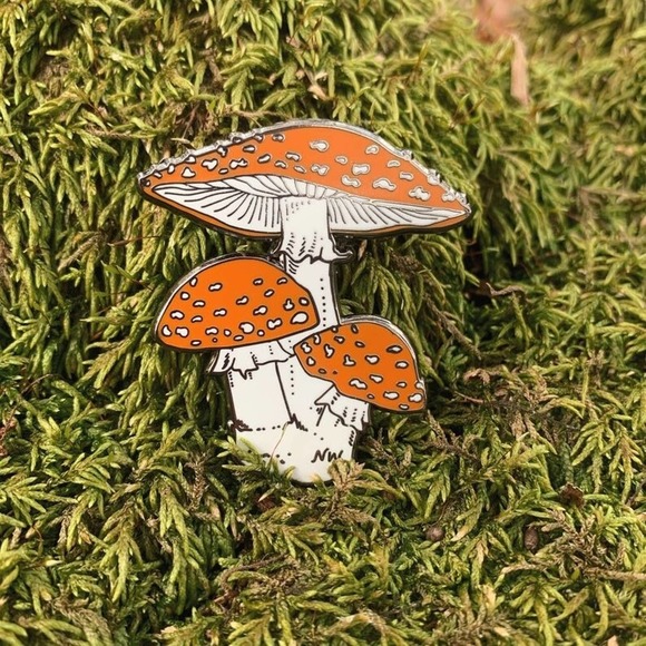 Mushroom Pins Enamel Pins #390 - Picture 4 of 4